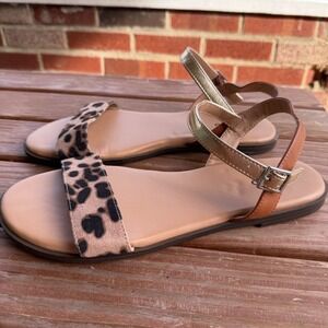 Torrid Womens 10W Leopard Print Metallic Gold Ankle Strap Flat Sandals 12711686